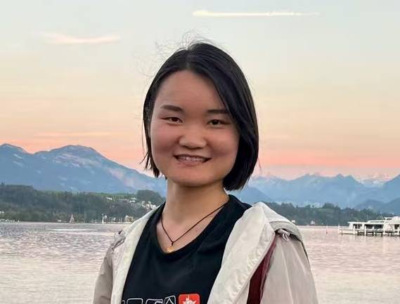 PhD Student : Jianfang (Jenny) Ren